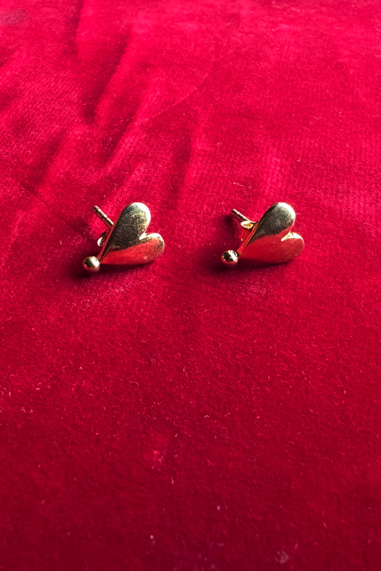 Mehboob Silver Heart Studs