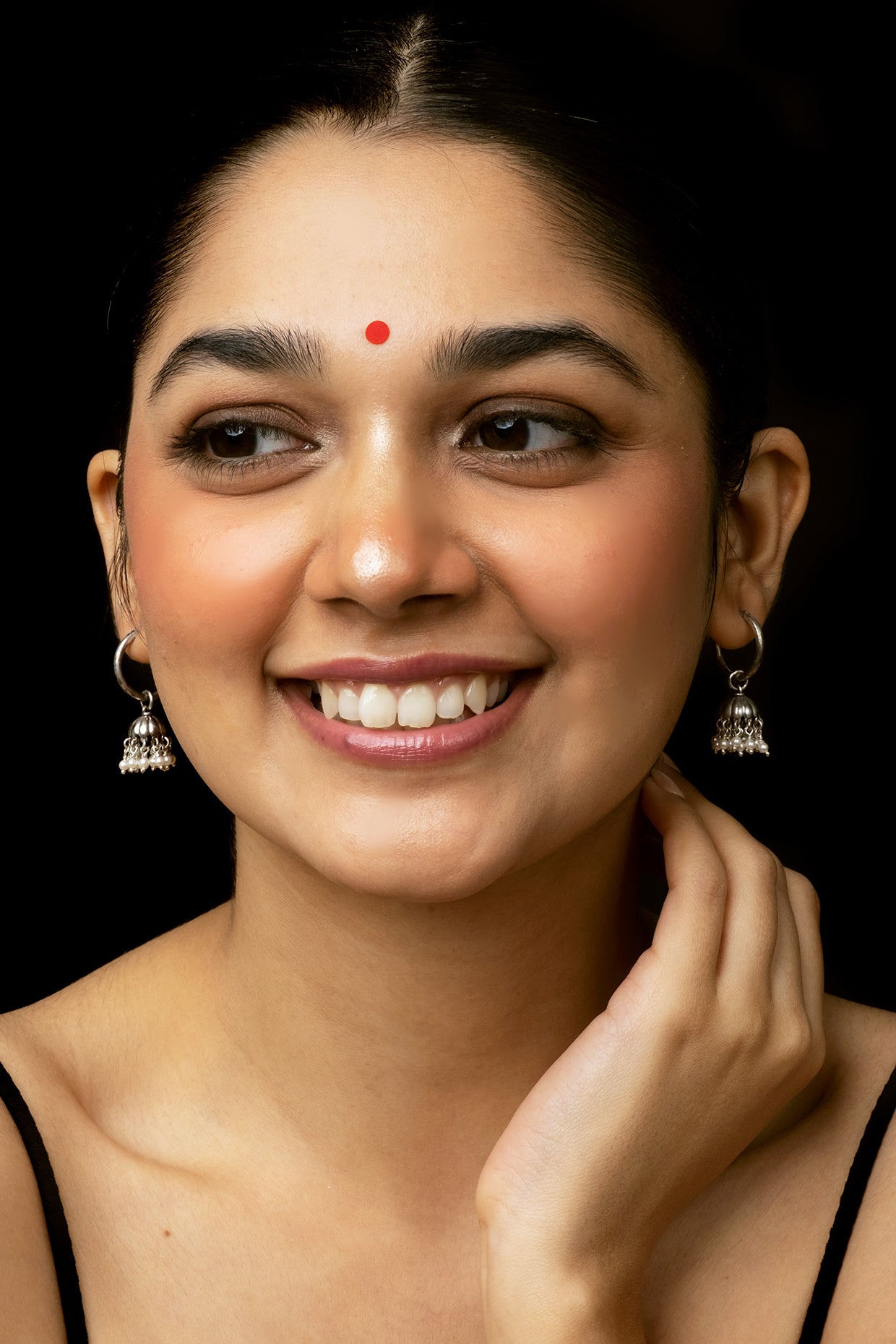 Nanni Jhumki - Small Jhumki with Pearl Latkan