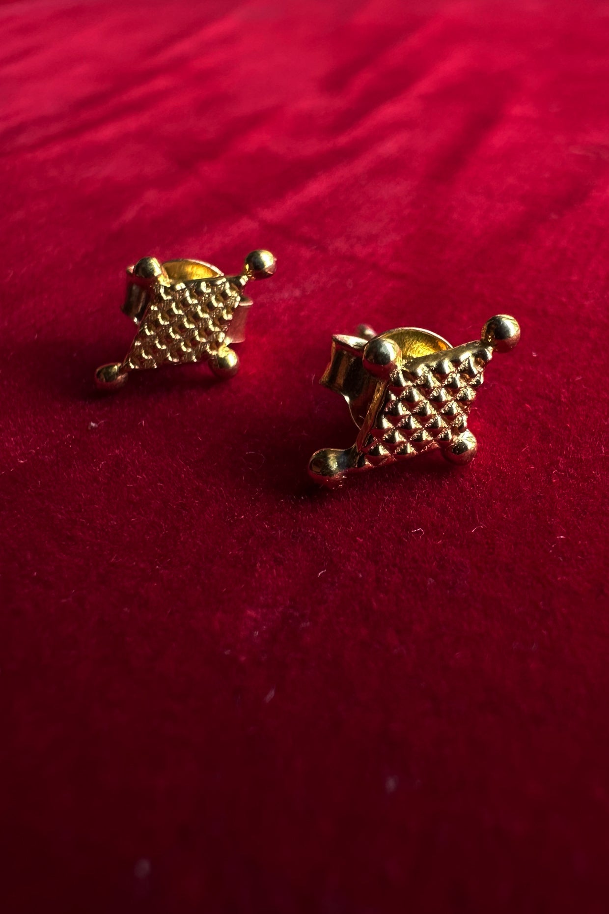 Pahel Diamond studs
