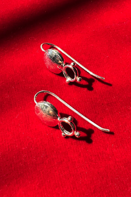 Sampatti Silver Dot Earrings
