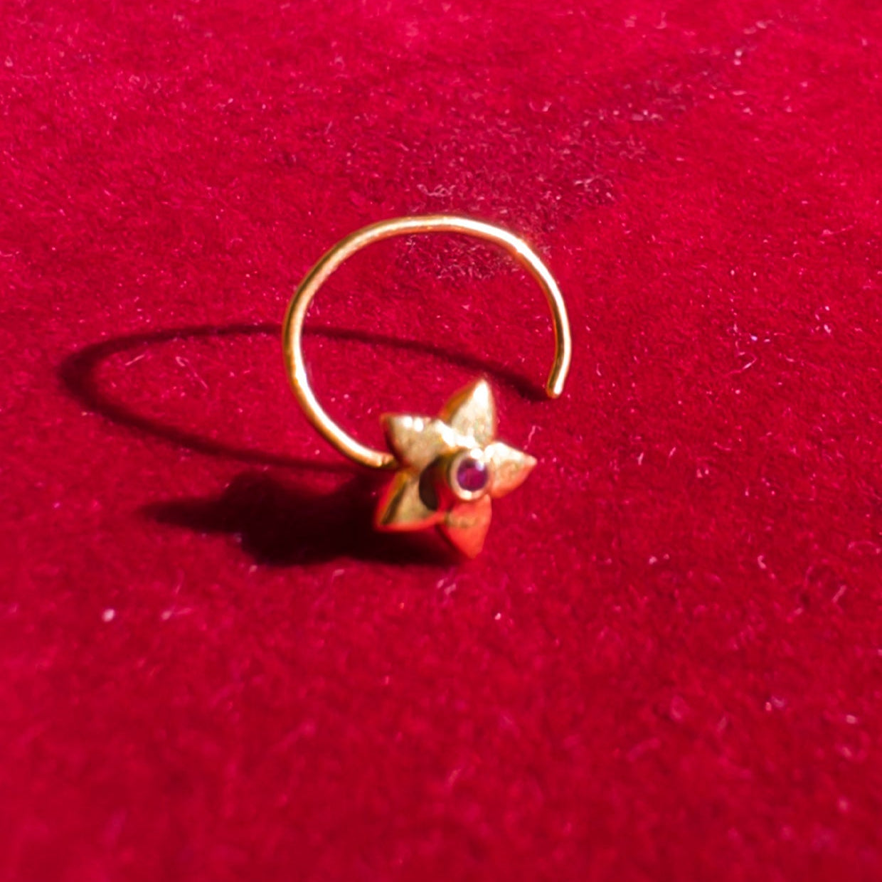 Malar Nosepin 18k Gold Plated
