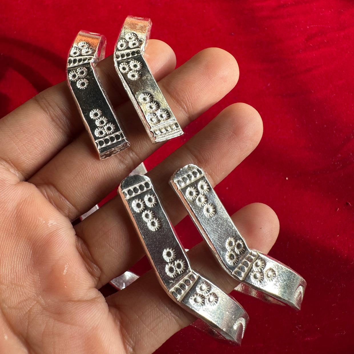 Reva Kambi Kada anklet (single)