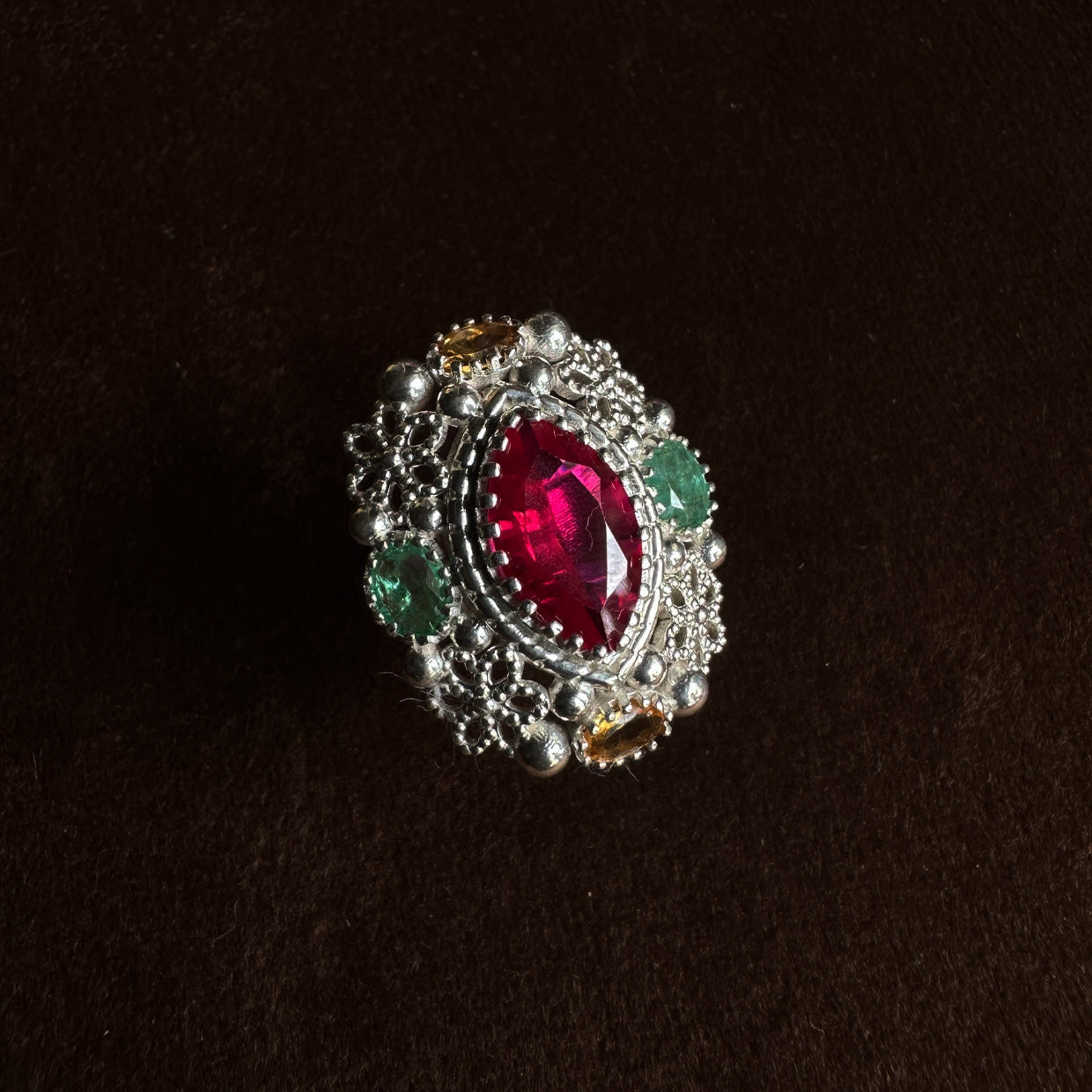 Ruksaar Ring