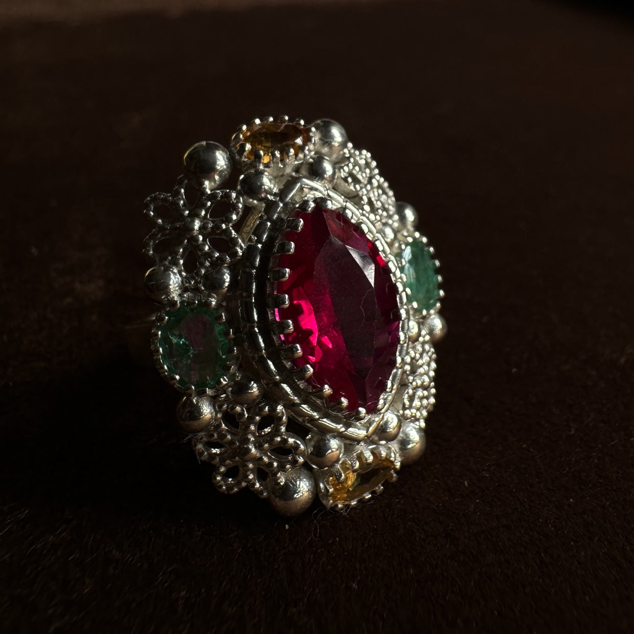 Ruksaar Ring