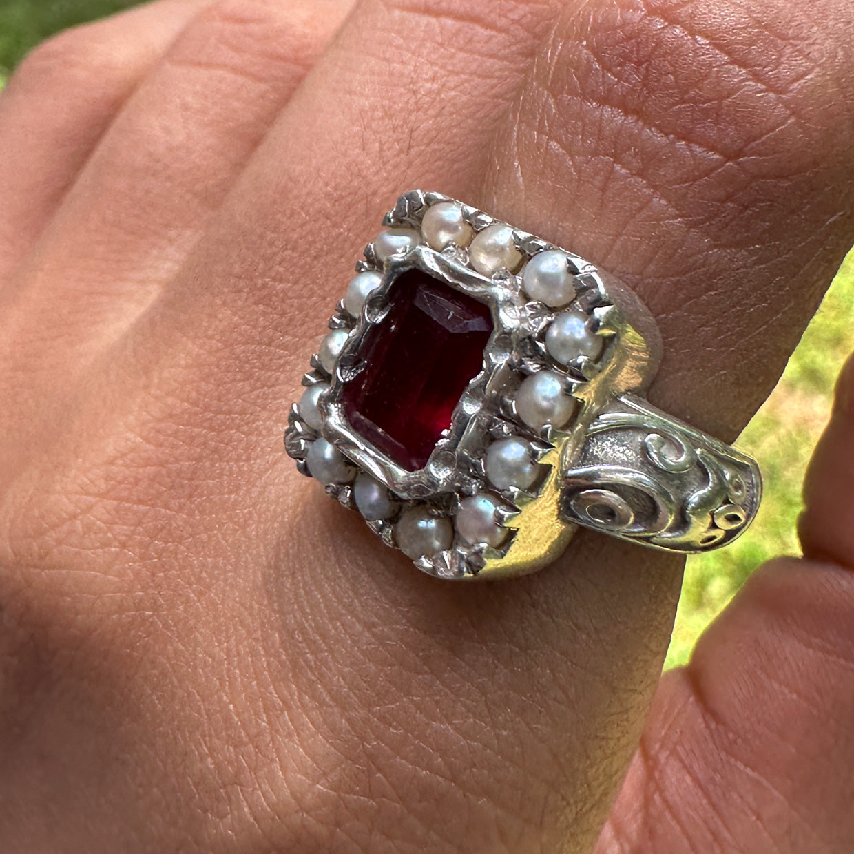 Sheesh Ring