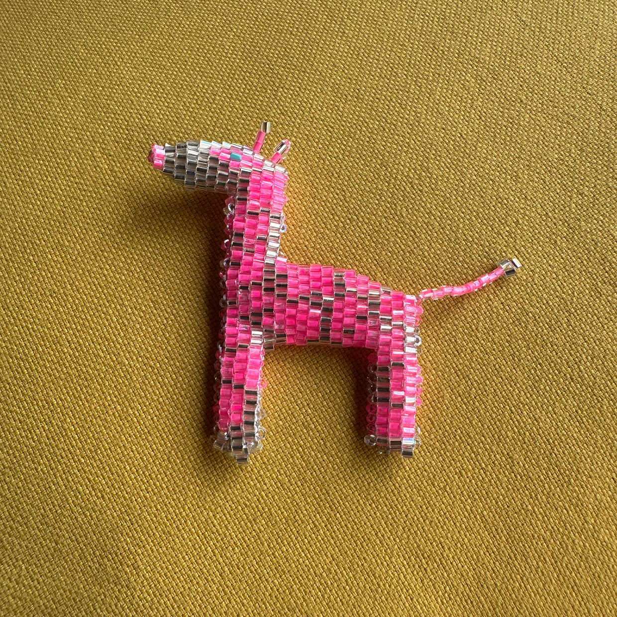 Lambu Giraffe Charm