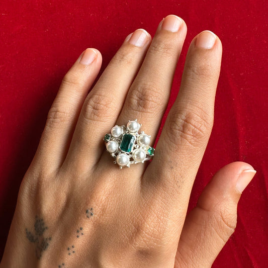 Harini Freshwater Pearls Ring