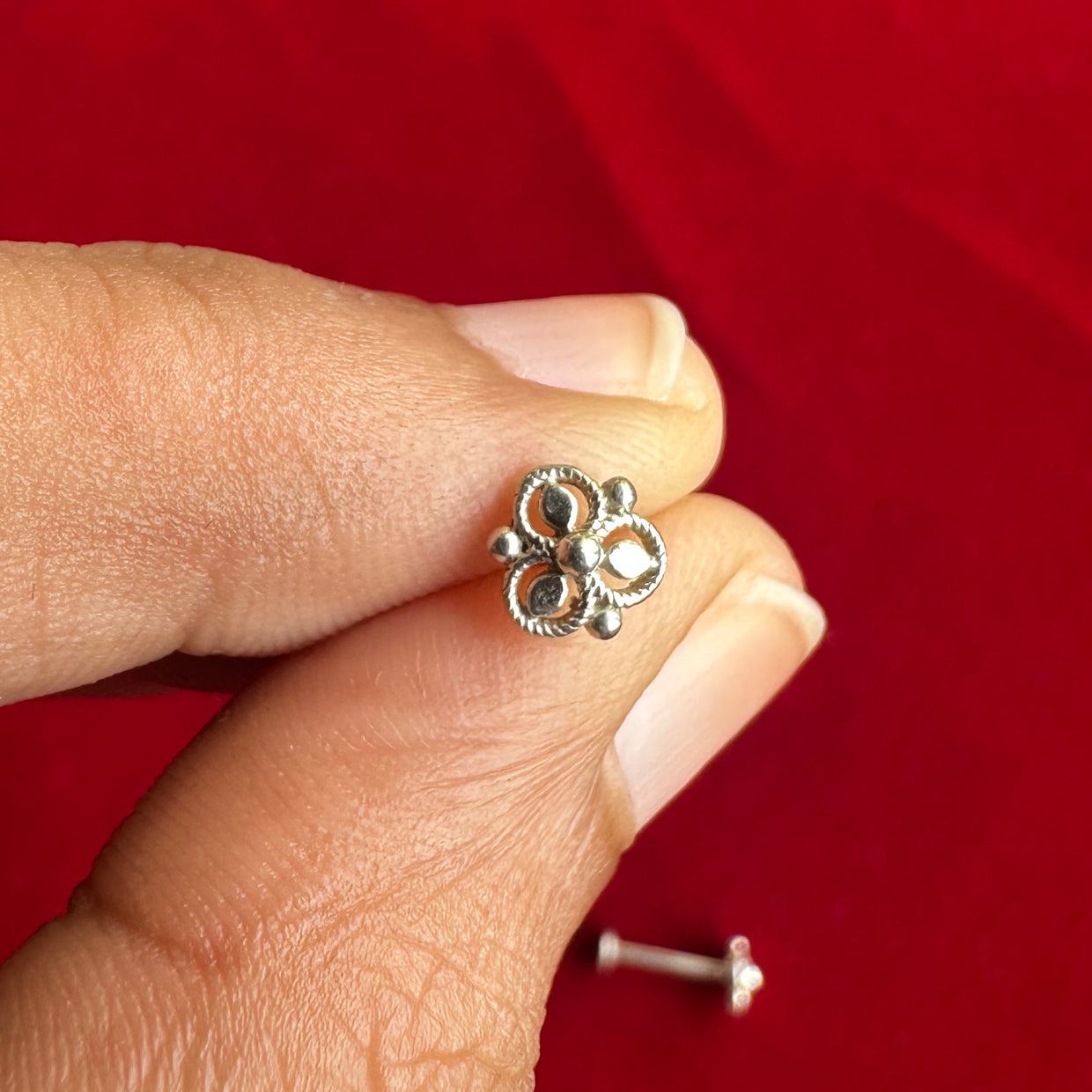 Meenakshi Studs