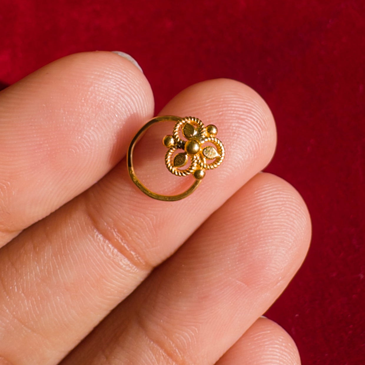 Meenakshi Nosepin 18k Gold Plated