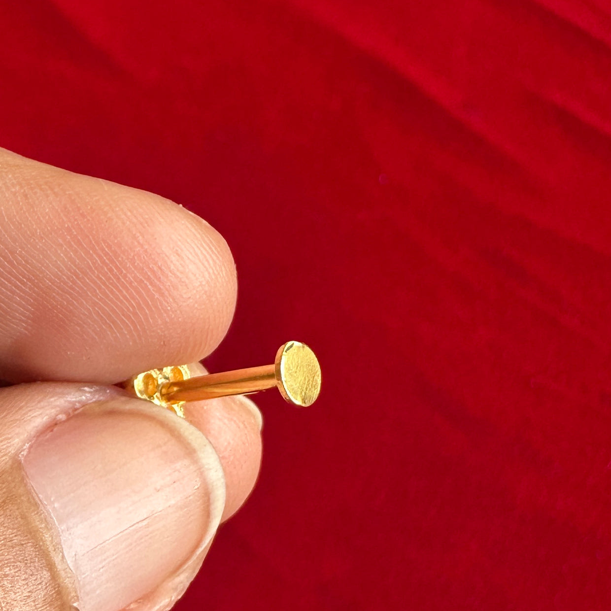 Pulli Studs