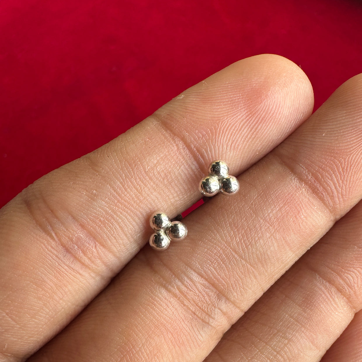 Pulli Studs